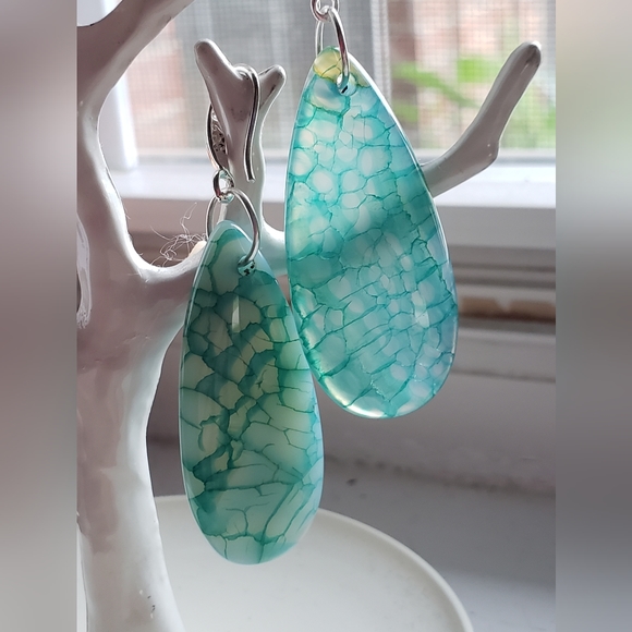 Earrings, dragon vein gemstone teardrop pendants, new, handmade. - Picture 3 of 3